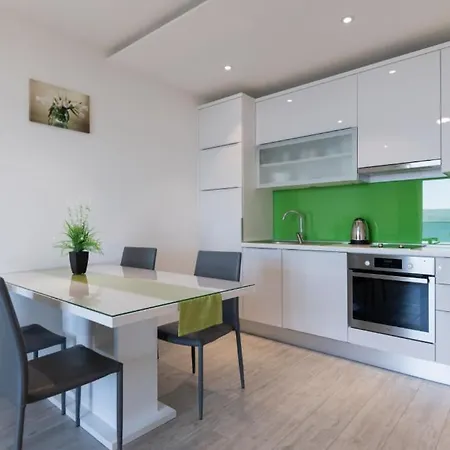 Mia 6 - Omis By Guide 아파트 *